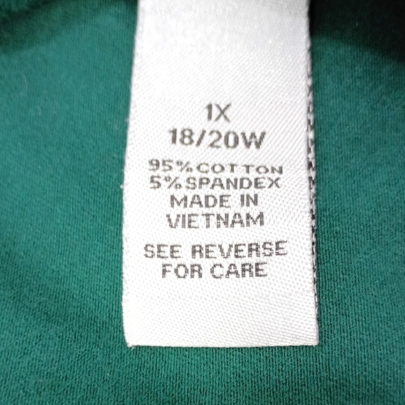 Catherines,   Emerald Long Sleeve Top with Gold and Silver Tree Design - Picture 5 of 7